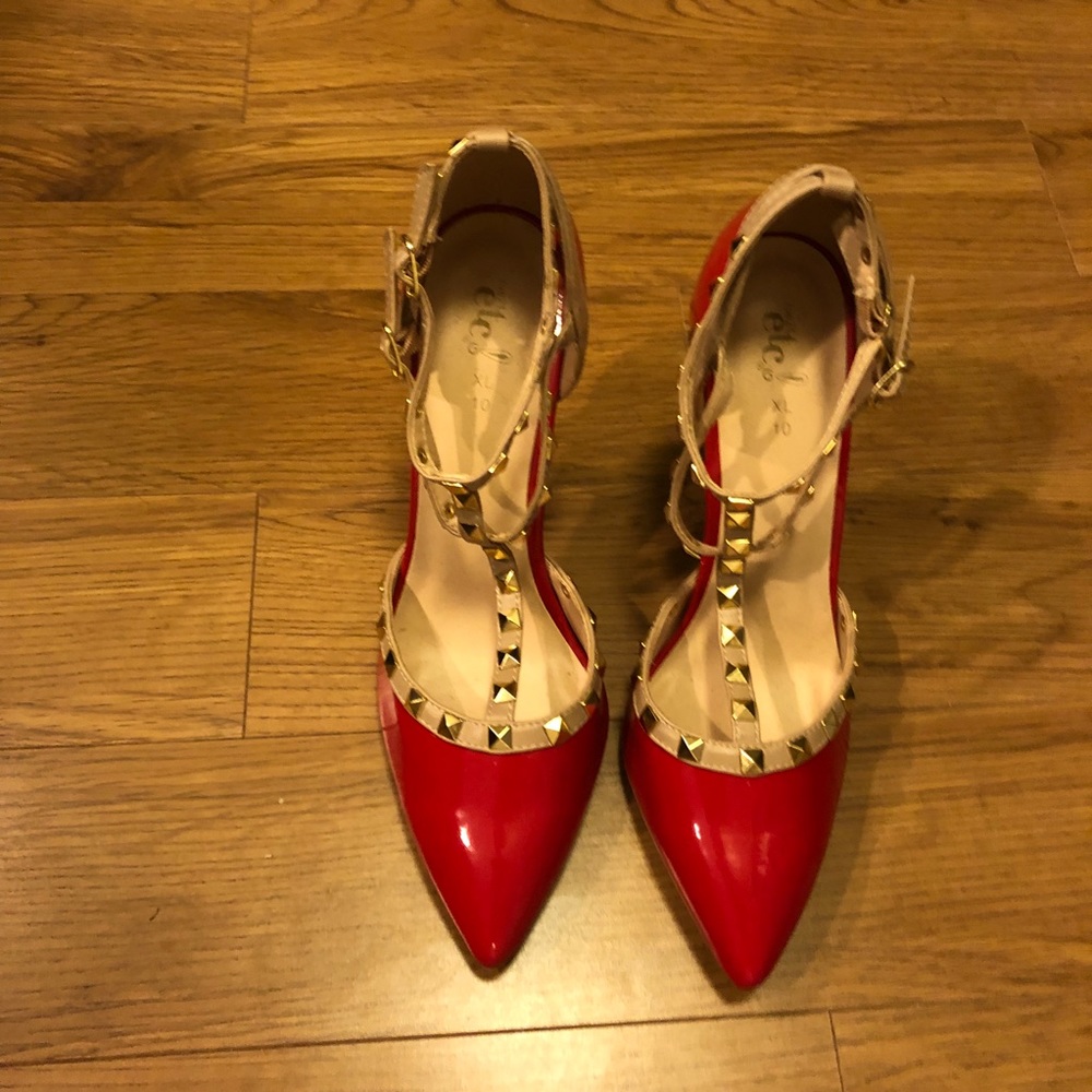 Never Worn Size 10 Rue 21 Studded Heels